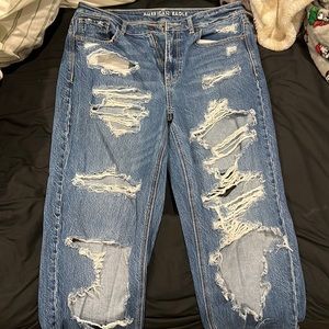 AE Distressed Mom Jean
